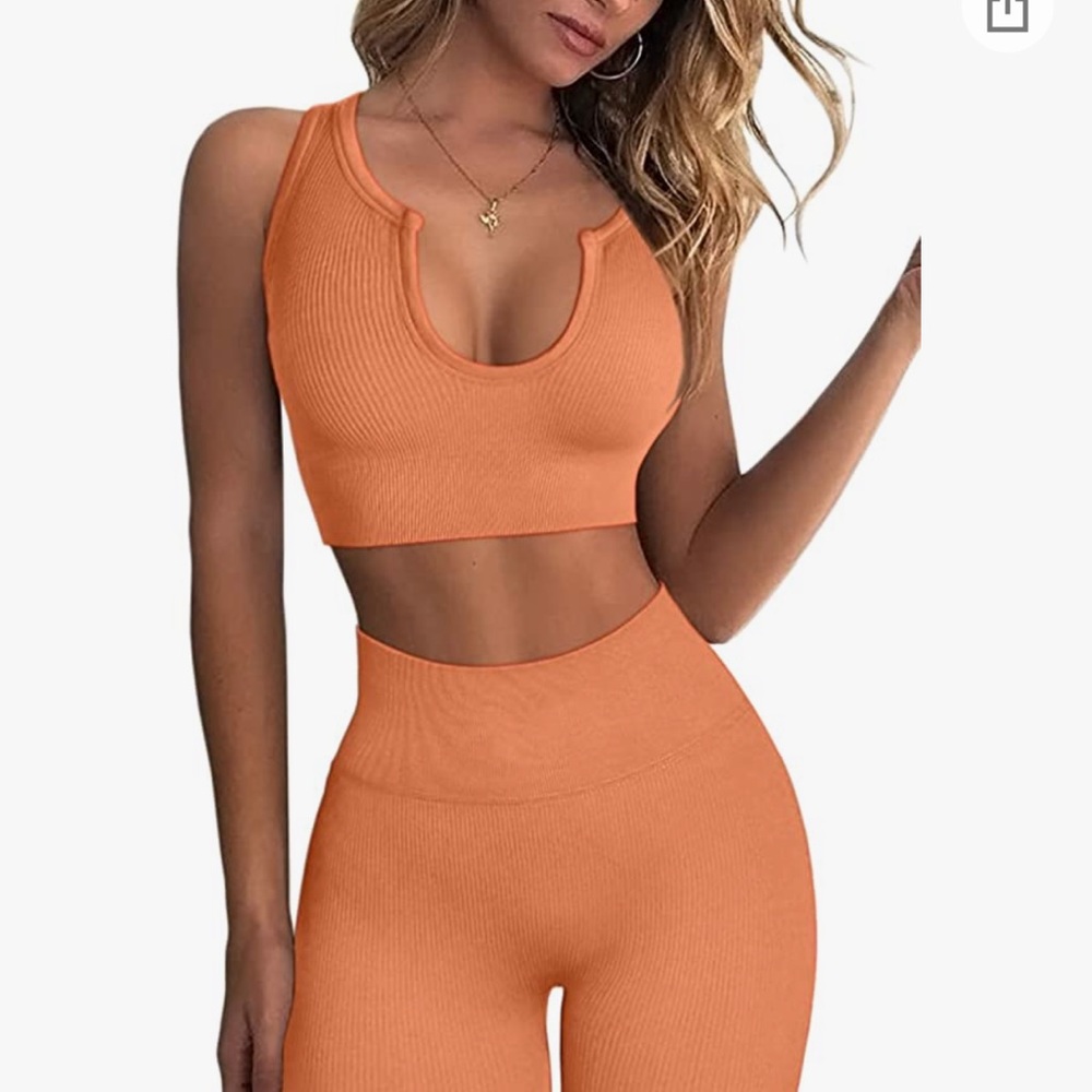 Amazon Workout Set - image 1